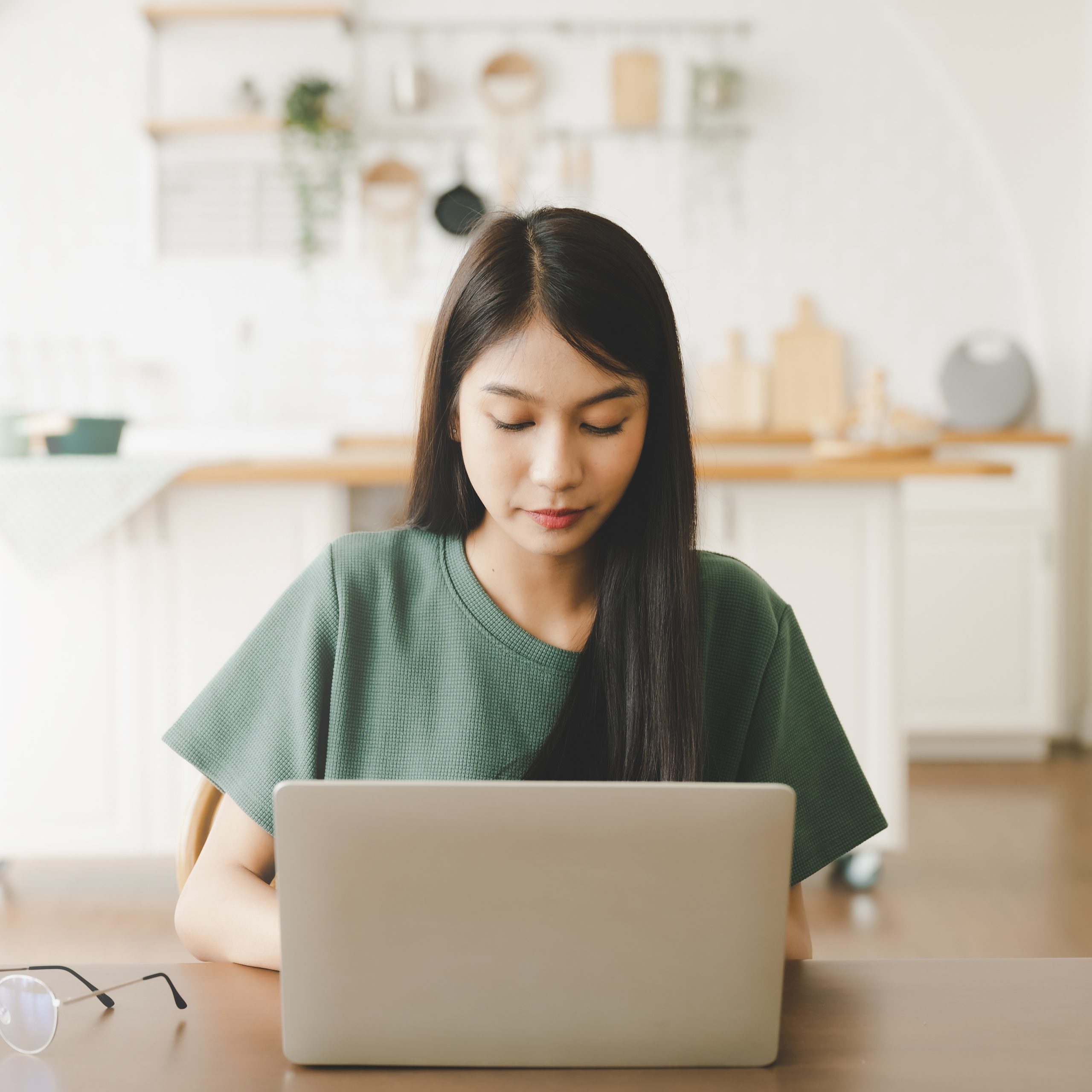 Confirm Your Pregnancy Woman searching online for "What is the first step for an abortion in Indiana?"